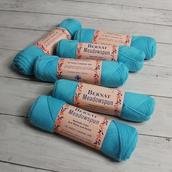 Bernat Vintage Meadowspun Yarn Virgin Wool Worsted Lot 6 Skeins Turquoise - Picture 1 of 6